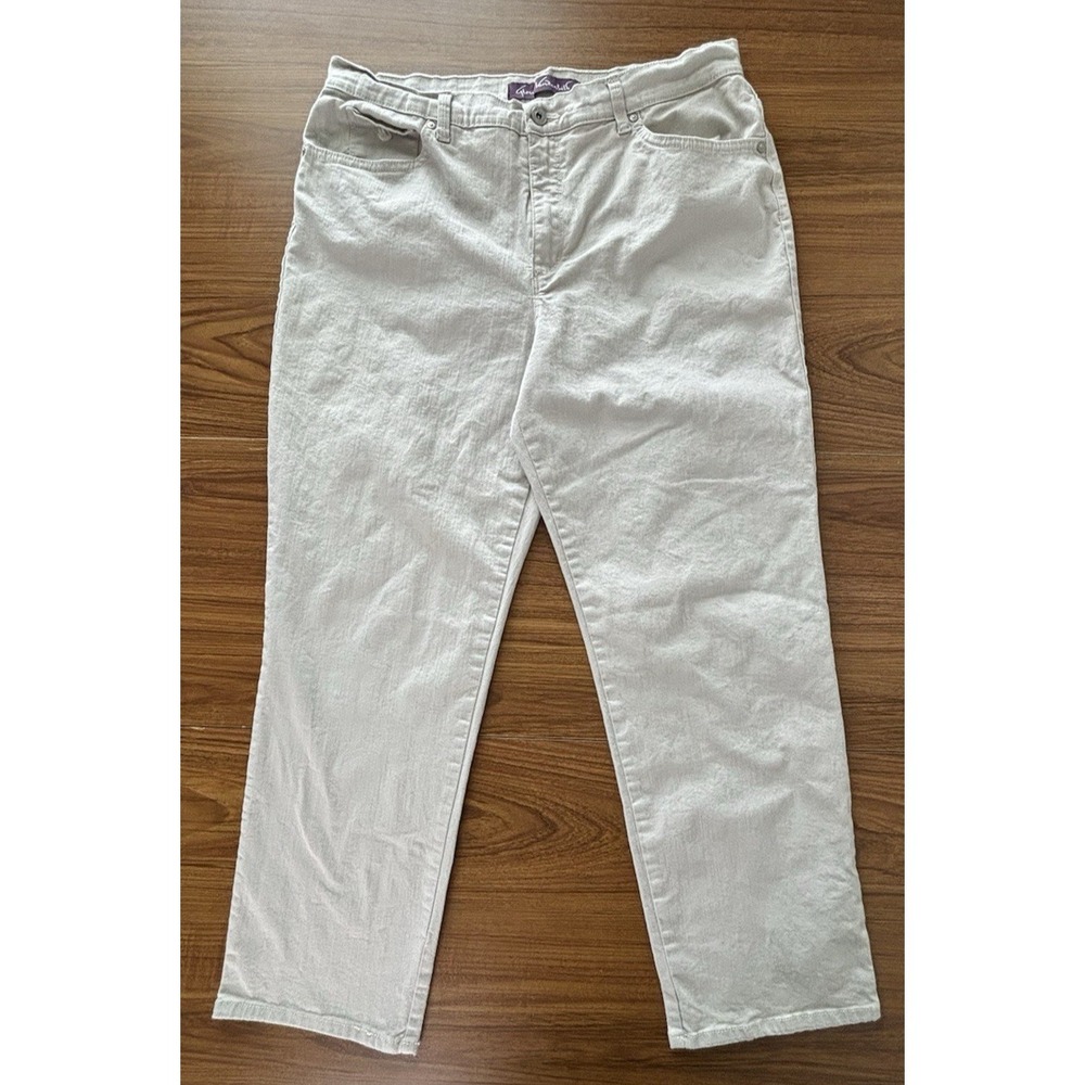 GLORIA‎ VANDERBILT White Denim Jeans Size 16 Short "Amanda" Straight Leg